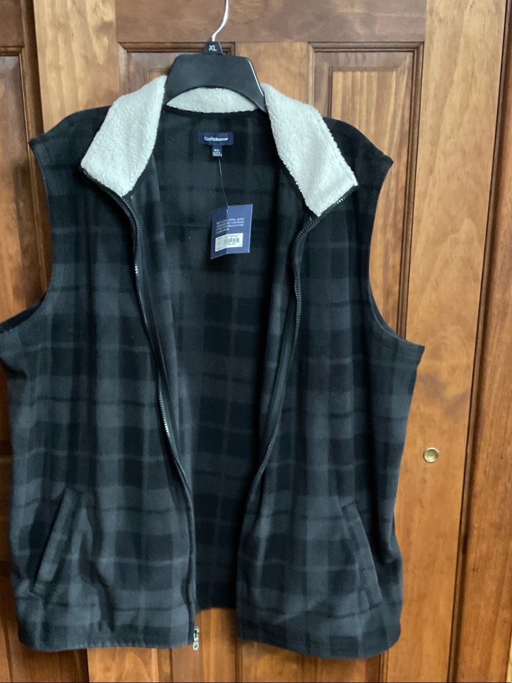croft & barrow Black Plaid Sherpa-Trim Fleece Vest